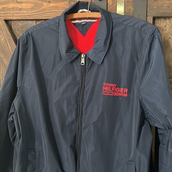 Tommy Hilfiger Men'S Blue Red Windbreaker  Waterproof Jacket Lrg - Picture 2 of 14